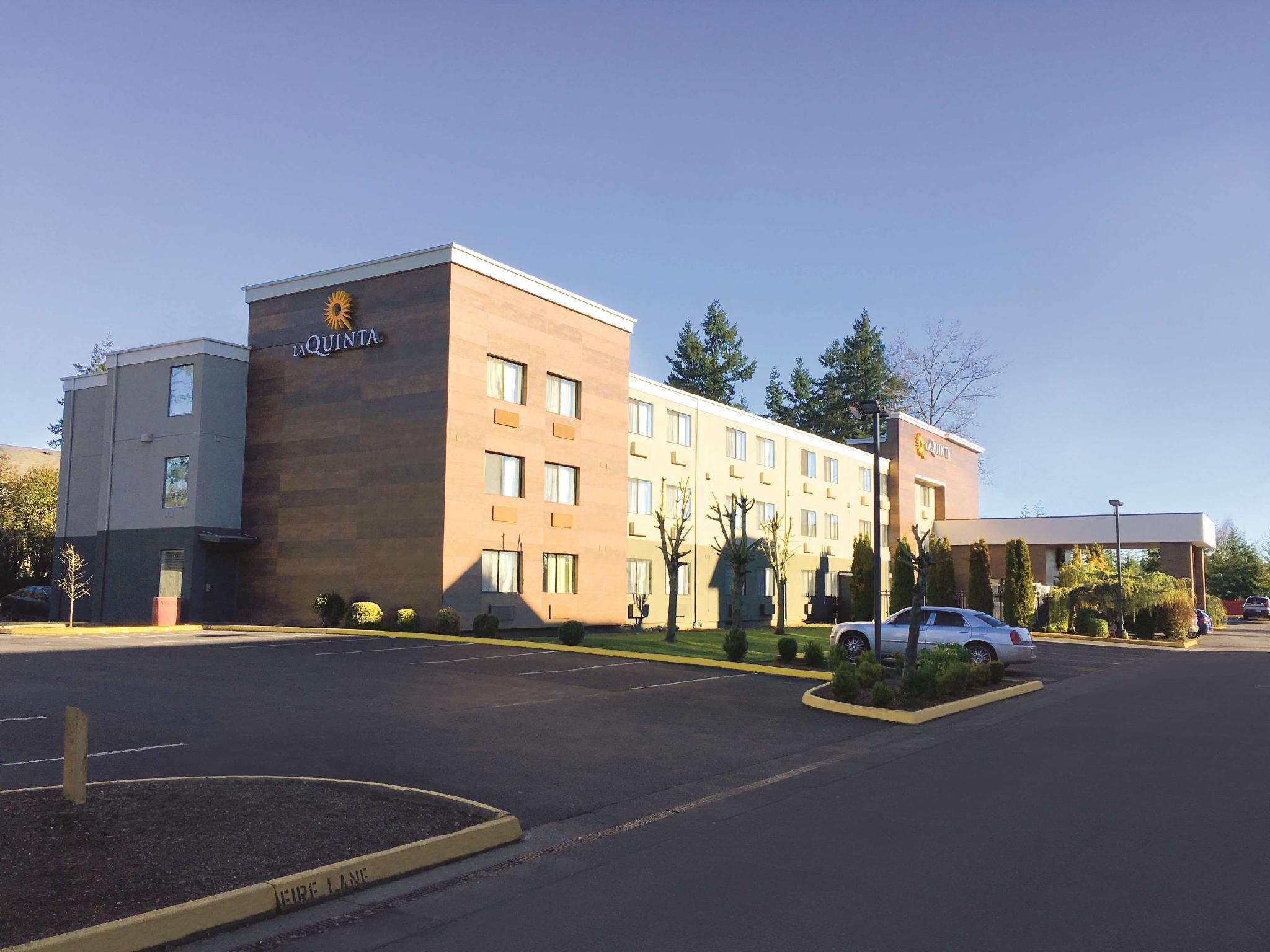 La Quinta Inn By Wyndham Everett Εξωτερικό φωτογραφία
