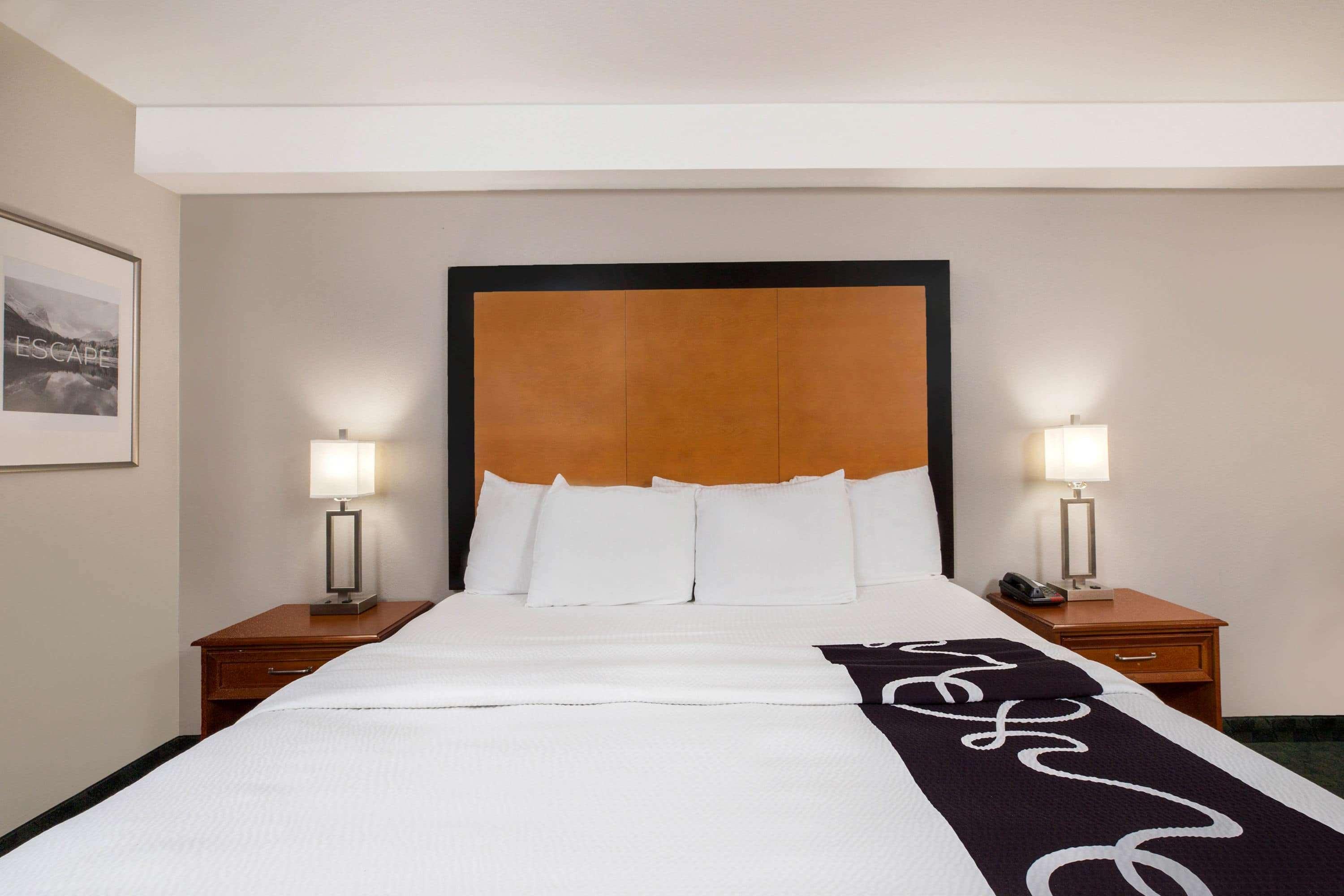 La Quinta Inn By Wyndham Everett Εξωτερικό φωτογραφία