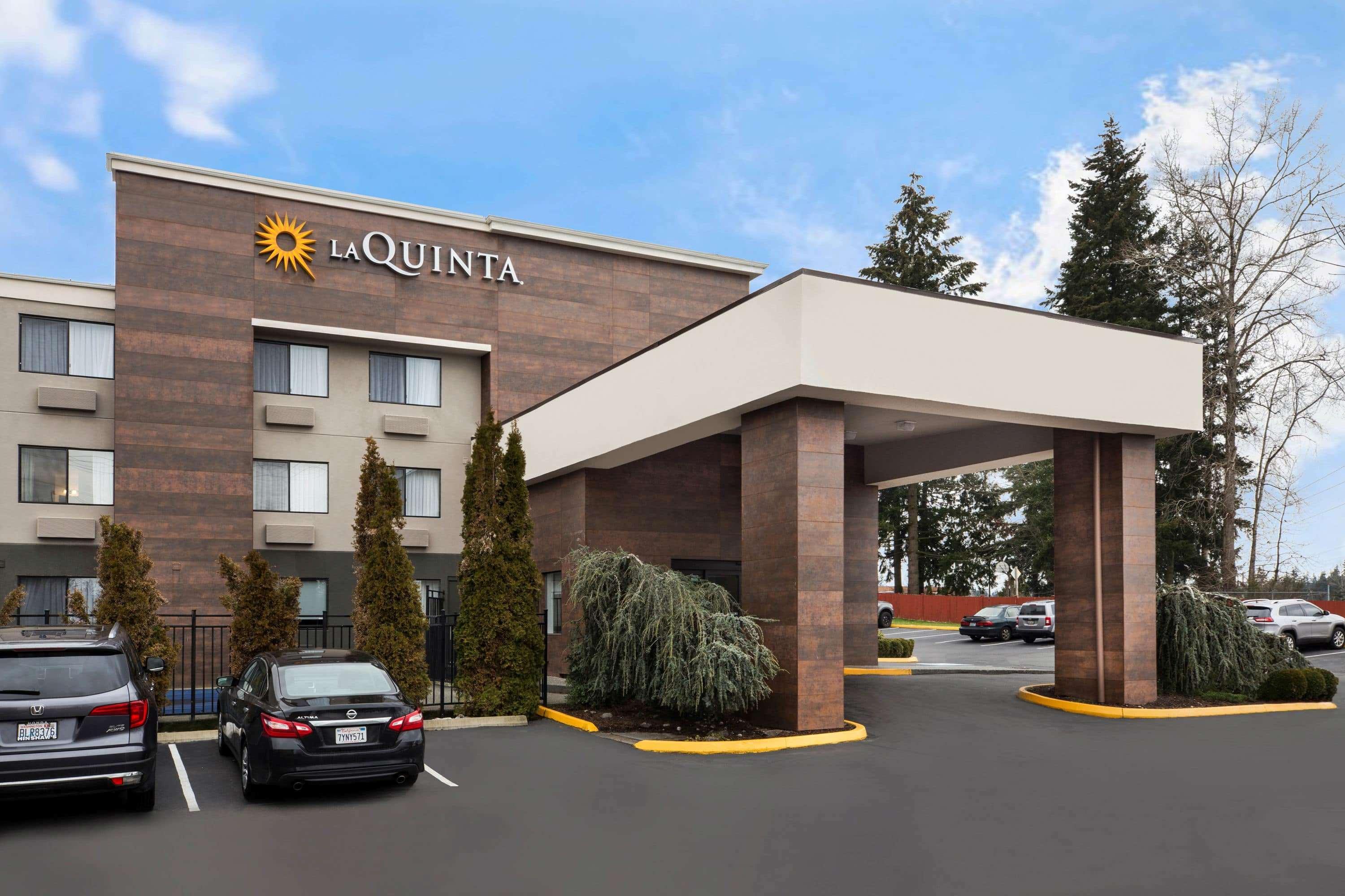 La Quinta Inn By Wyndham Everett Εξωτερικό φωτογραφία